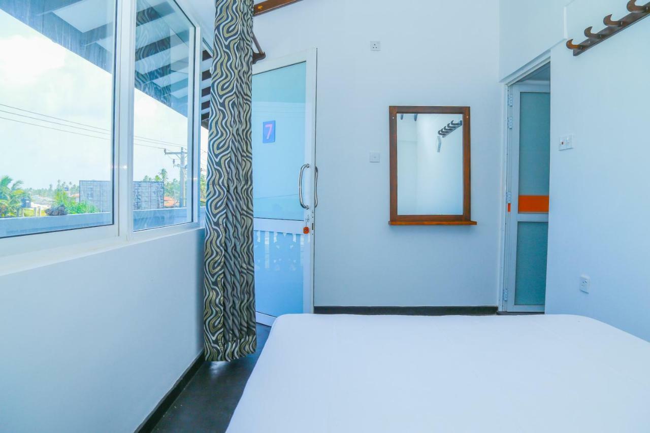 Hikka Ocean Resort Hikkaduwa Εξωτερικό φωτογραφία
