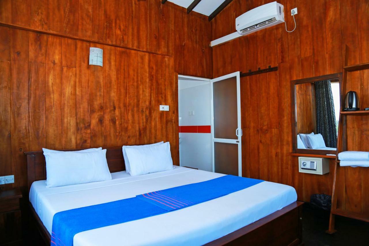 Hikka Ocean Resort Hikkaduwa Εξωτερικό φωτογραφία