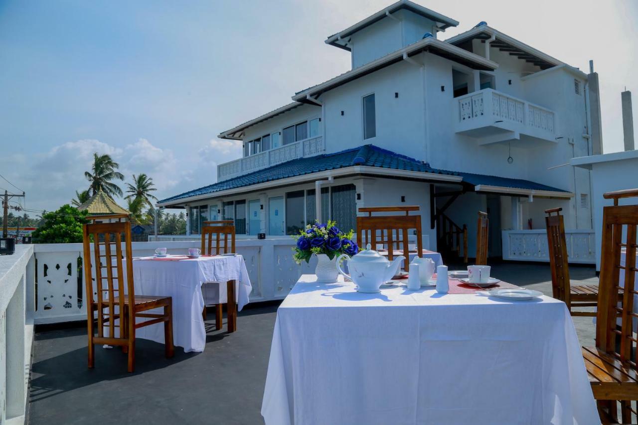 Hikka Ocean Resort Hikkaduwa Εξωτερικό φωτογραφία